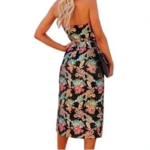 NWT Vici || Olia “Ganni Jacquard” Strapless Midi Dress ~ in Metallic Multi - Picture 2 of 16